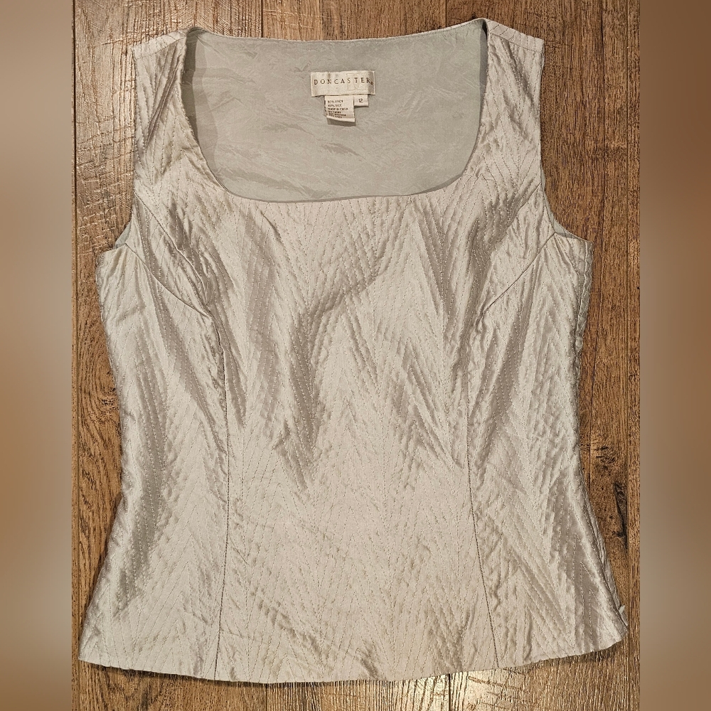 Doncaster Sleeveless Top Size 12